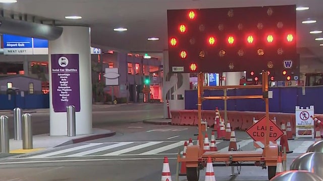 lax-lanes-closed.jpg 