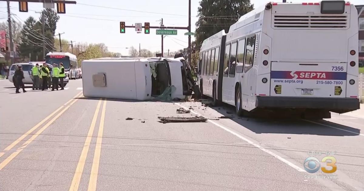 10 Injuries Reported In Multi-Vehicle Crash Involving SEPTA Bus - CBS ...