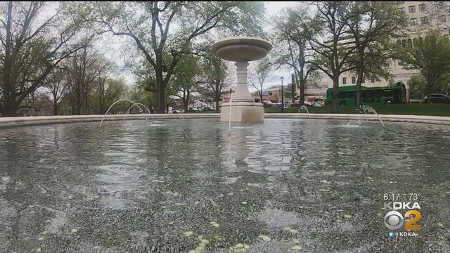 west_park_fountain.jpg 