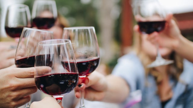 wine.jpg 