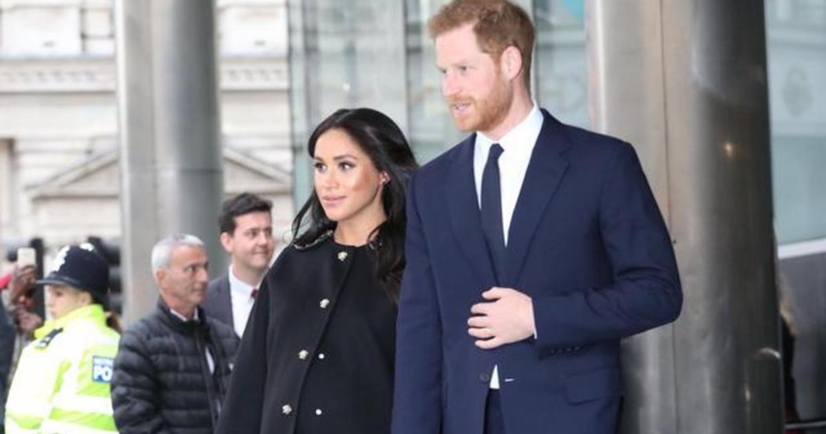 Meghan Markle And Prince Harry Break Tradition, Angering Media - CBS News