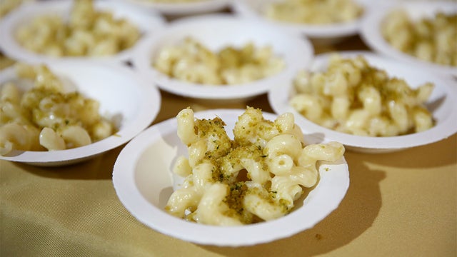 mac-and-cheese.jpg 