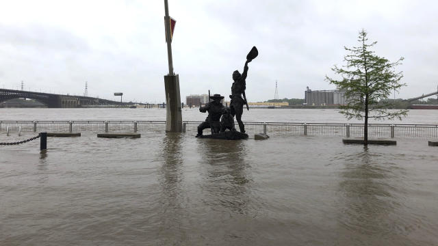 Spring Flooding Mississippi River 