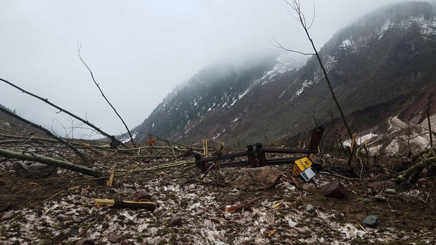 Conundrum avalanche debris 1 (US Forest Service) copy 