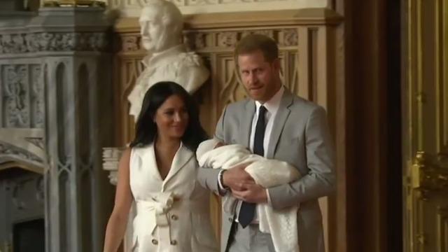 cbsn-fusion-london-calling-the-royal-baby-is-named-thumbnail-1846646-640x360.jpg 