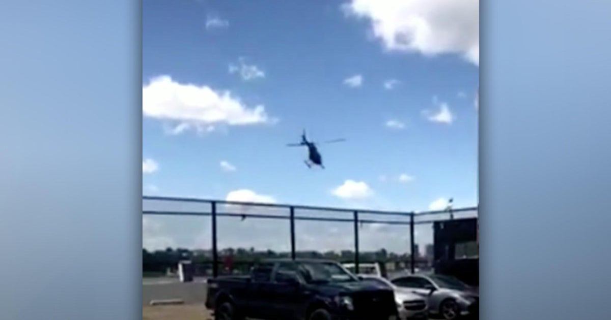 Helicopter crashes into Hudson River New York City today; no major ...