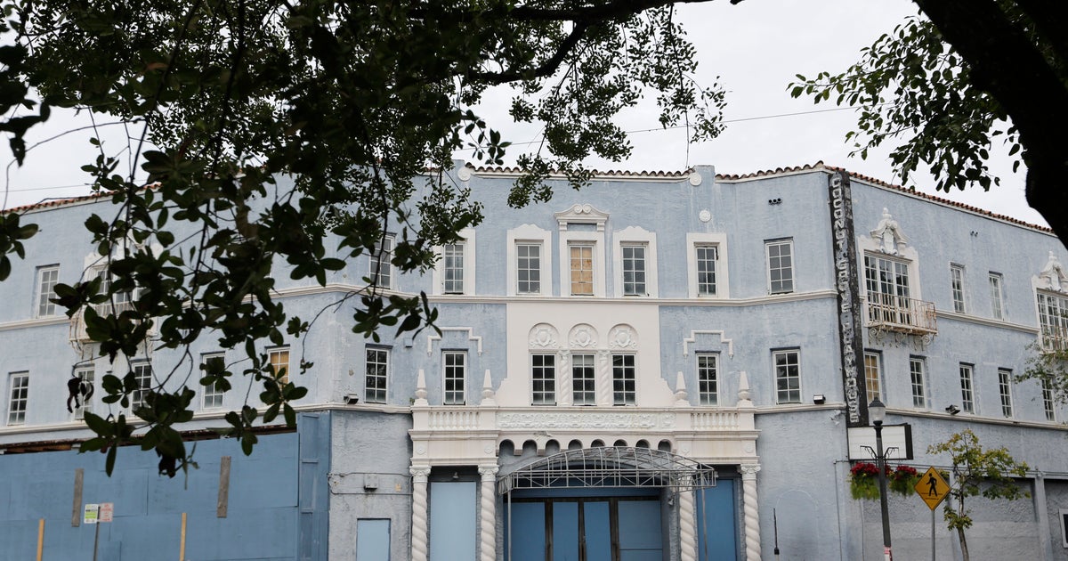 Partial collapse of historic Coconut Grove Playhouse prompts road closures, safety concerns