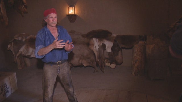 KIT CARSON DESCENDANT 10PKG_frame_919 