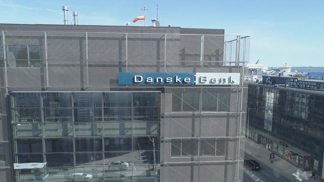 bankfraudvideo-1853566-640x360.jpg 