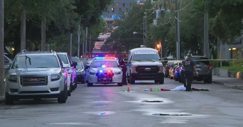 Woman Injured In Miami Stabbing - CBS Miami