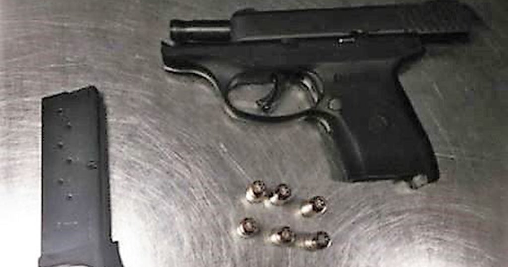 TSA Finds 2 Loaded Guns In Logan Airport Carry-On Bags - CBS Boston