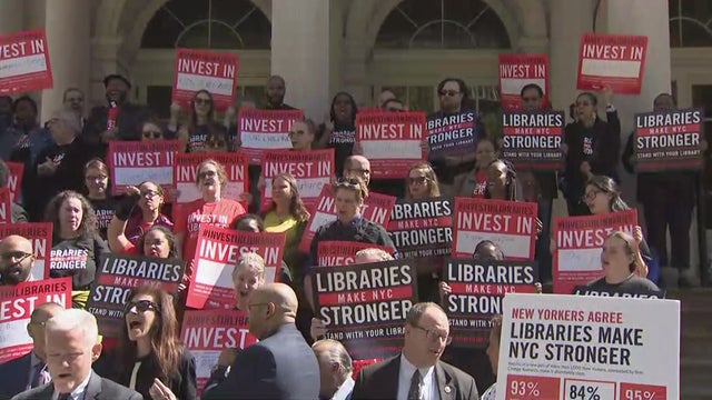 library-budget-cut-rally.jpg 