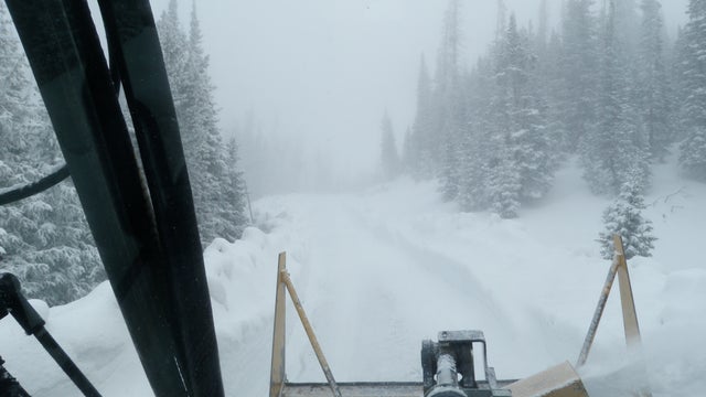 trail-ridge-road-conditions-deteriorate-on-may-20-2019-courtesy-rocky-mountain-national-park.jpg 
