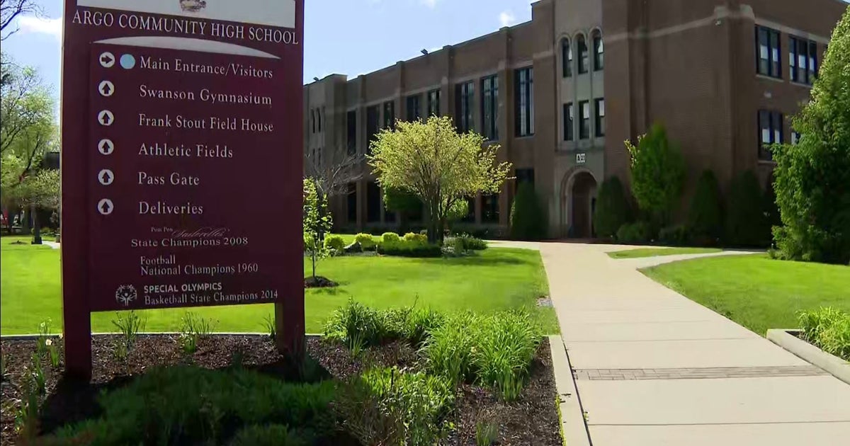 Argo Community High School Graduation Rescheduled After Threats CBS