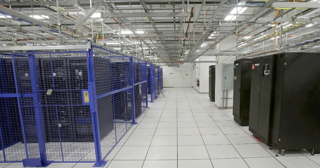 Amazon's Carbon Footprint Analysts Say It's Huge, Company Stays Mum