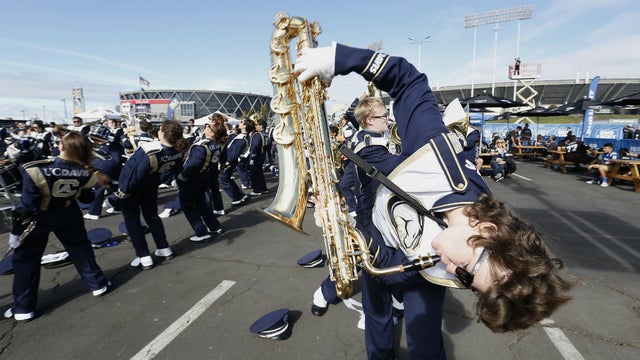 uc-davis-marching-band.jpg 