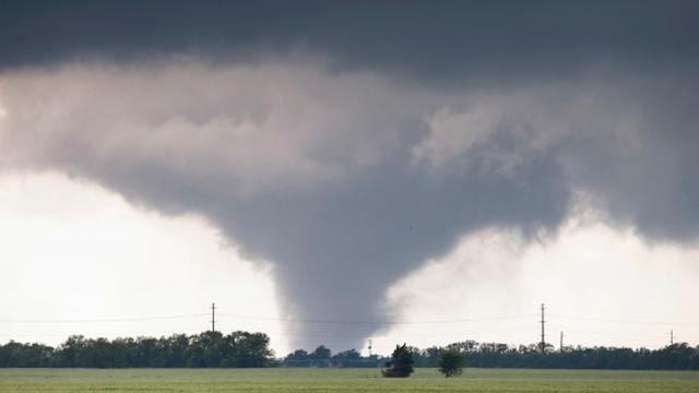 tornado.jpg 