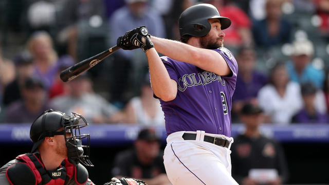 McMahon homers, drives in 5 as Rockies rally to beat Mets 11-10