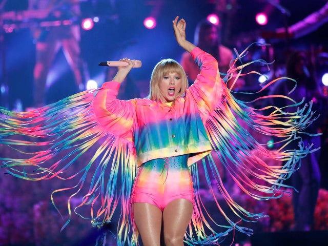 Taylor Swift performs at the iHeartRadio Wango Tango concert in Carson 