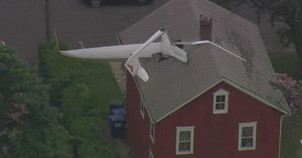 Pilot, Homeowner Survive After Glider Plane Crashes Into Connecticut