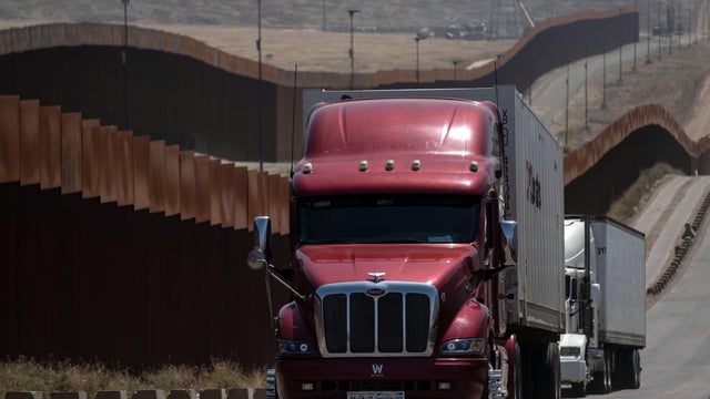 MEXICO-US-POLITICS-MIGRATION-TRADE 