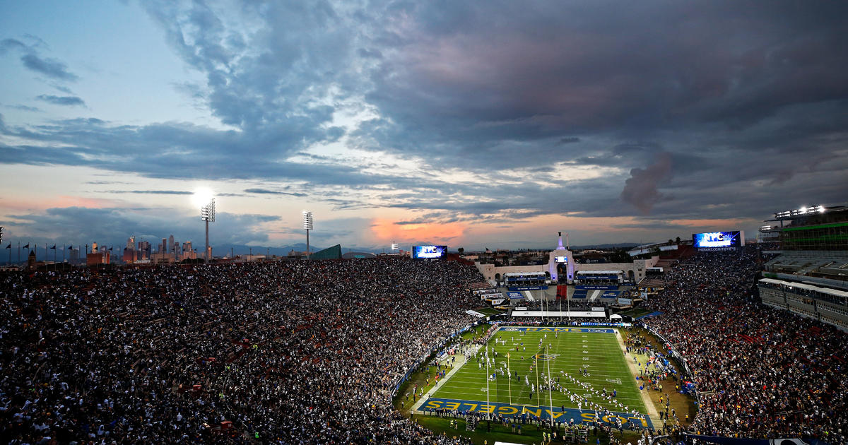 United Airlines Field at Los Angeles Memorial Coliseum