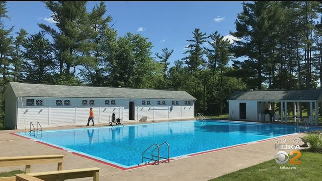 lieutenant-governor-swimming-pool.jpg 