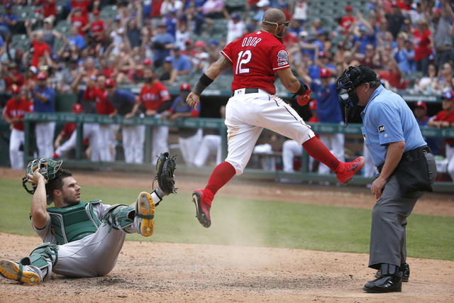 Arlington's Hunter Pence Will Open Season On Rangers Roster - CBS Texas