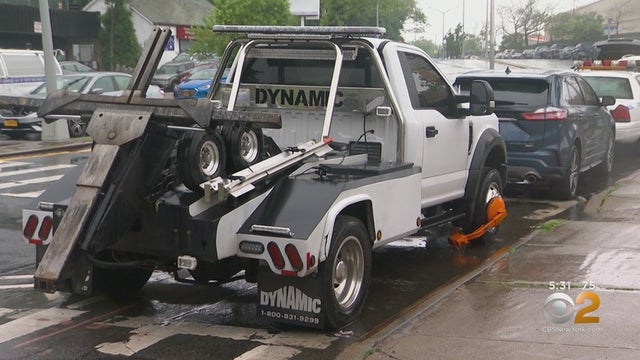 tow-truck-boot.jpg 
