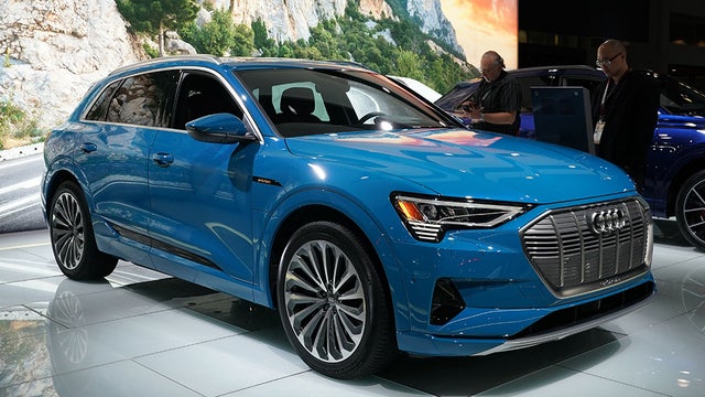 audi-e-tron.jpg 