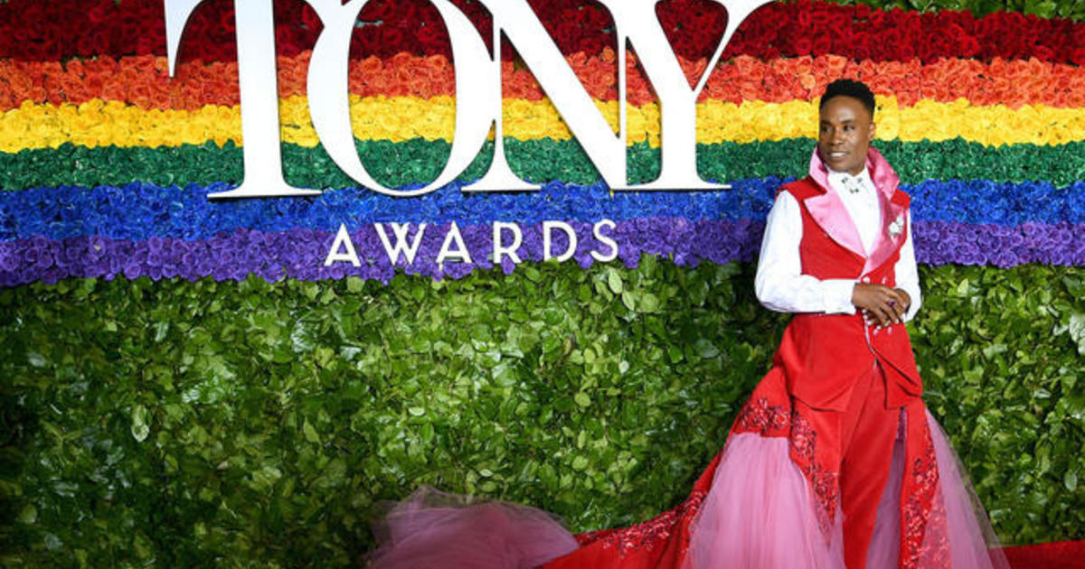 Billy Porter reflects on his 'daring' Oscars dress 'that changed the  world': 'Men feel freer'