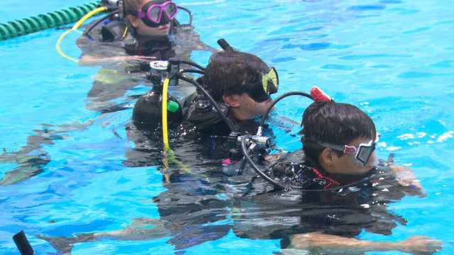 scuba.jpg 