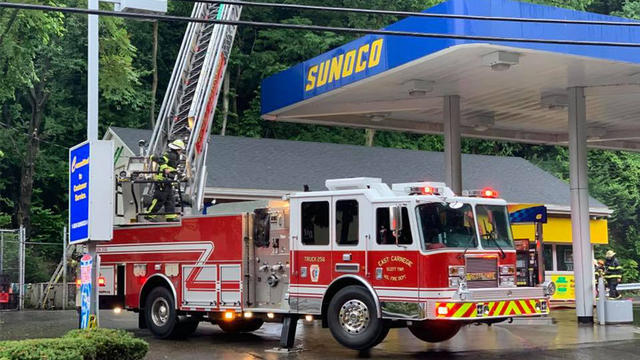 cochran-road-sunoco-fire.jpg 