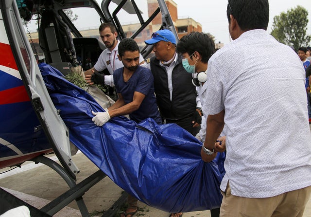 NEPAL-EVEREST-BODIES-MOUNTAINEERING 