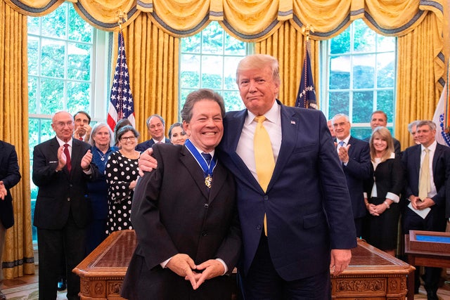 US-politics-TRUMP-MEDAL-LAFFER