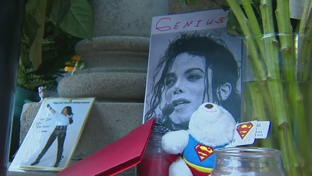 michael-jackson-memorial.jpg 