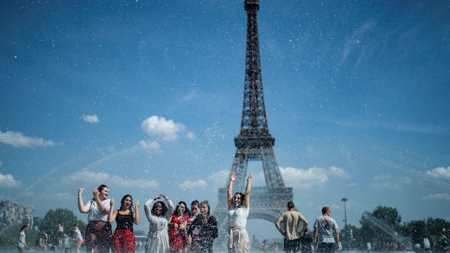 FRANCE-CLIMATE-WEATHER-HEAT 