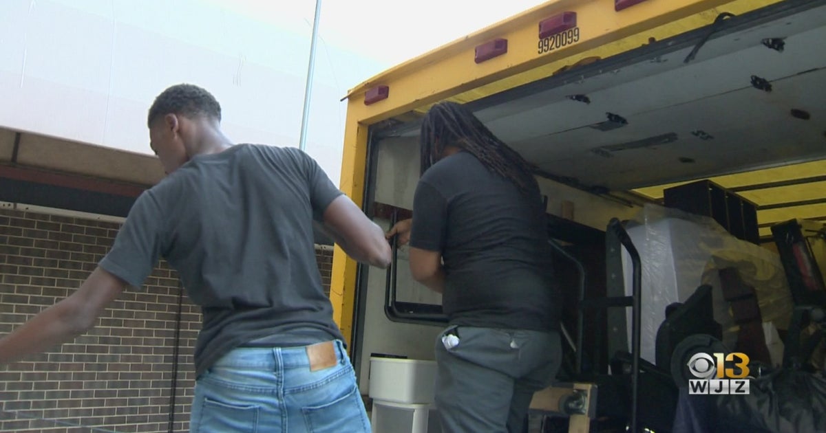 'These Dudes Looking To Work' Baltimore Man Helping 'Squeegee Kids