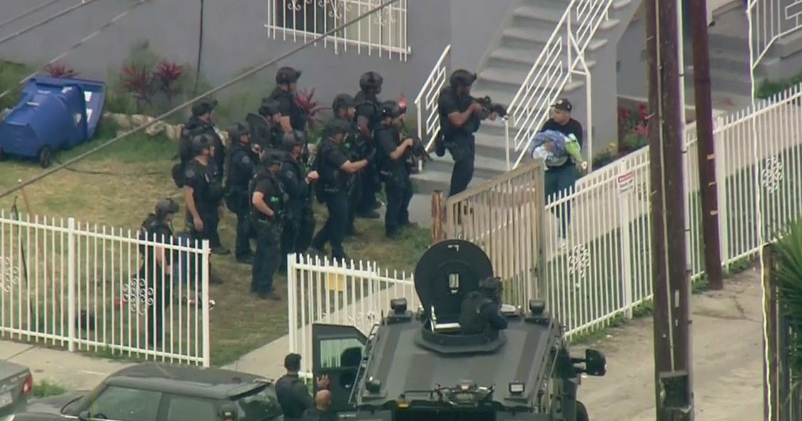 Suspect Taken Into Custody, Baby Safe After Standoff In South LA - CBS ...