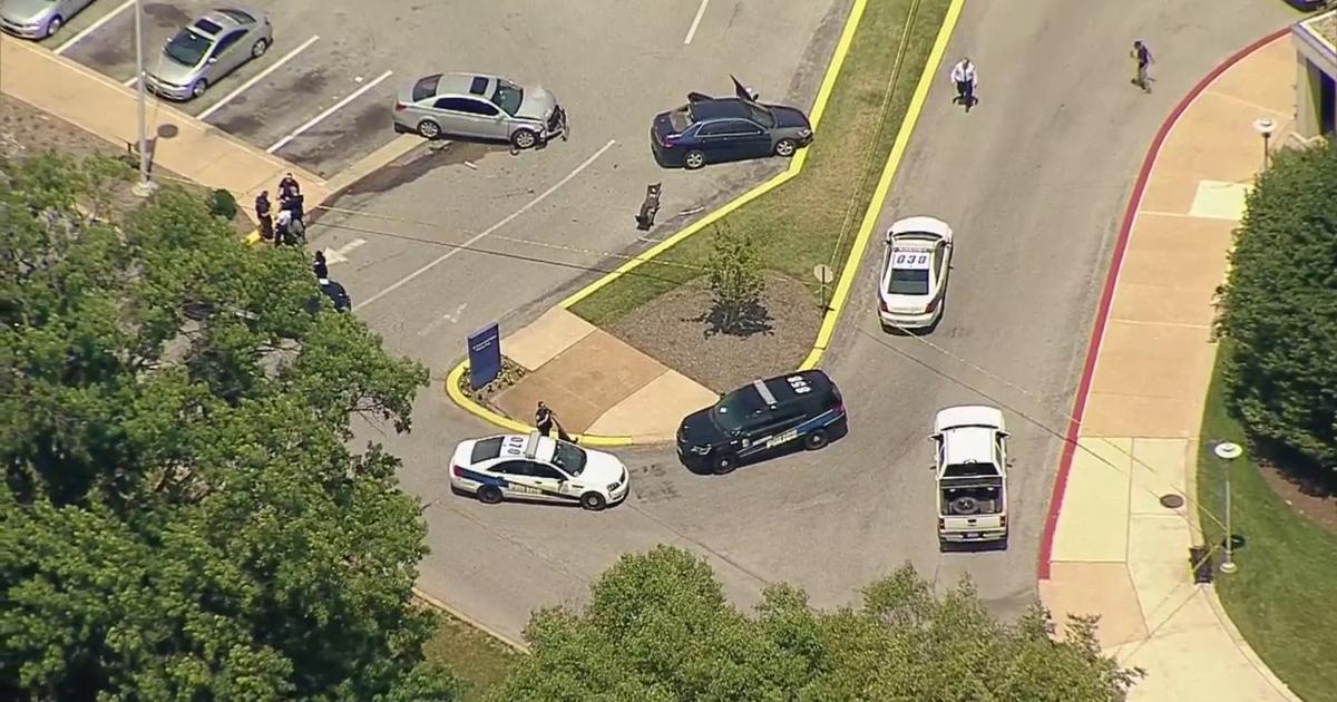 20-Year-Old Shot In Vehicle Near Medstar Harbor Hospital - CBS Baltimore