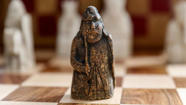 Chessmen Auction 