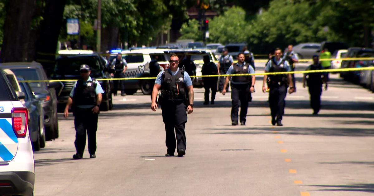 CPD: One Dead, Three Injured In Humboldt Park Shooting - CBS Chicago