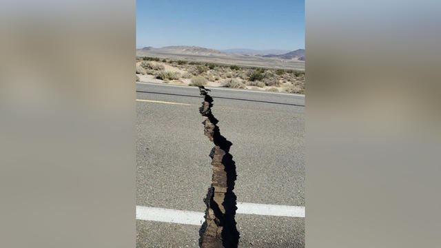 road-crack-earthquake-caltrans.jpg 