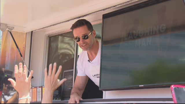 hugh-jackman-coffee-6vo.transfer_frame_476.png 