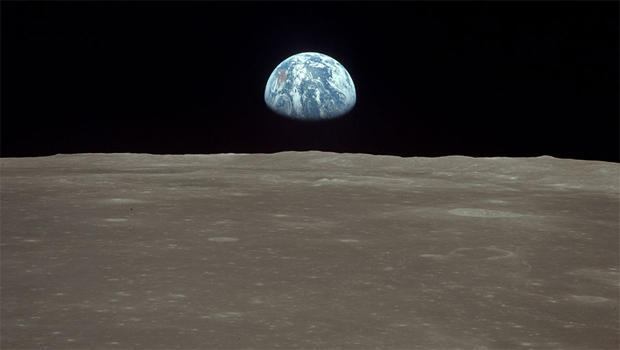 apollo-11-earthrise-over-the-moon-surface-nasa-620.jpg 