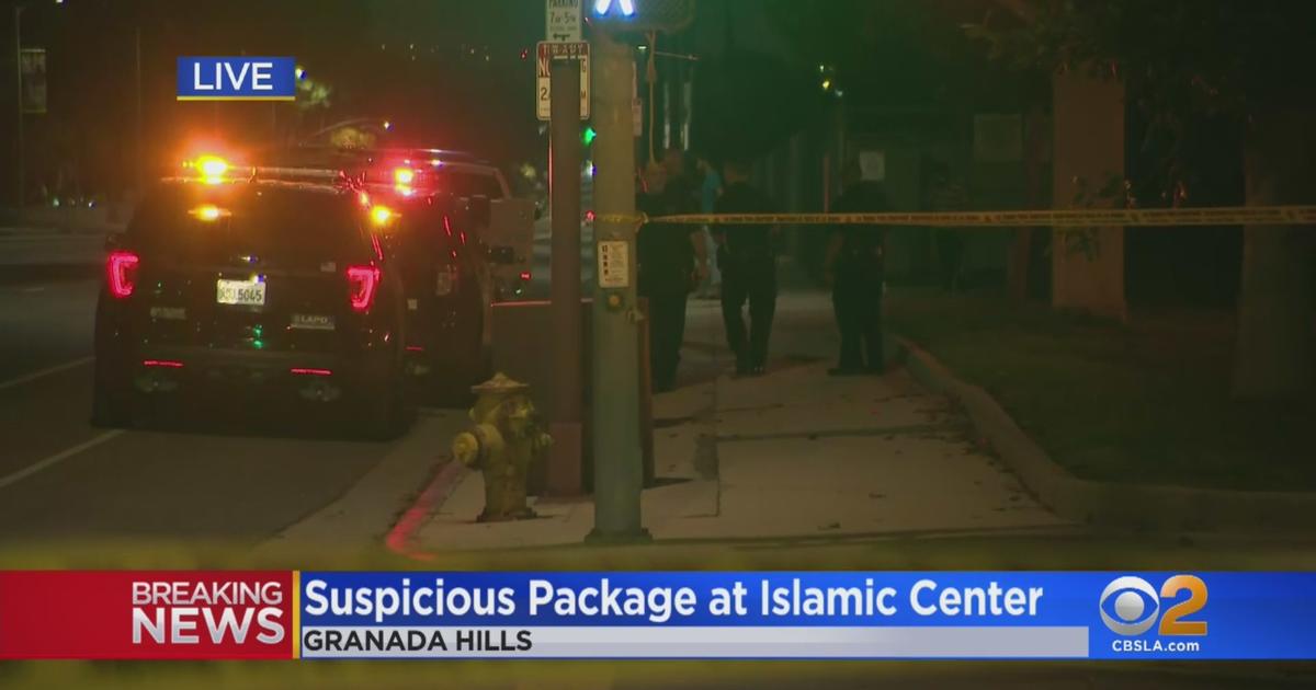 bomb-squad-dispatched-to-islamic-center-after-threat-cbs-los-angeles