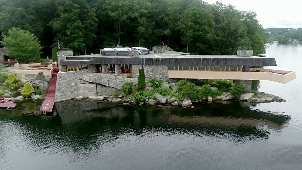 Living Large You Can Own Your Own Island On Lake Mahopac CBS New York