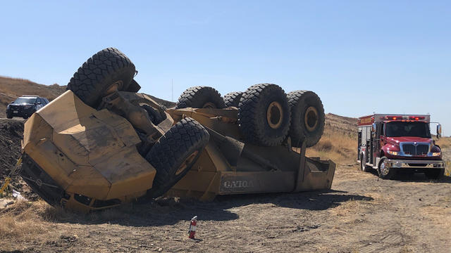 dump-hauler-crash.jpg 