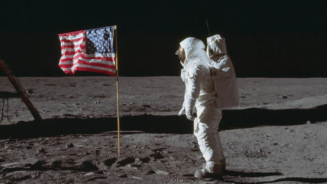 0720-ctm-apollo11landing-strassman-1895051-640x360.jpg 