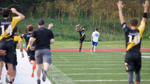 thunderbirds play off game 